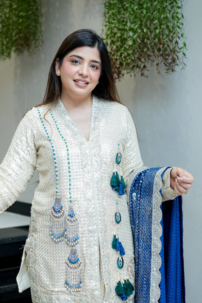 Aqsa Embroidred Luxe Suit Set