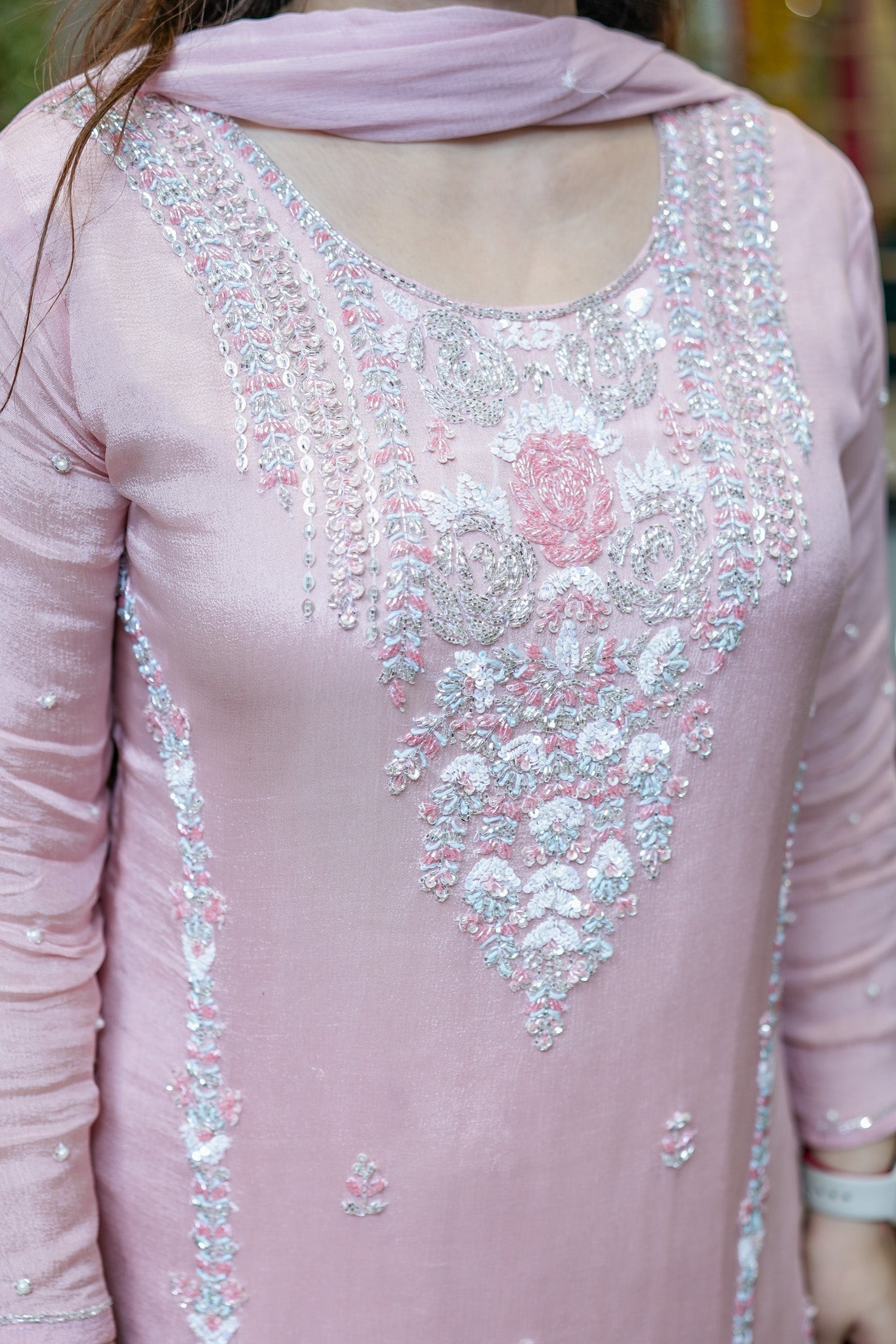Suhani Embroidered Suit Set
