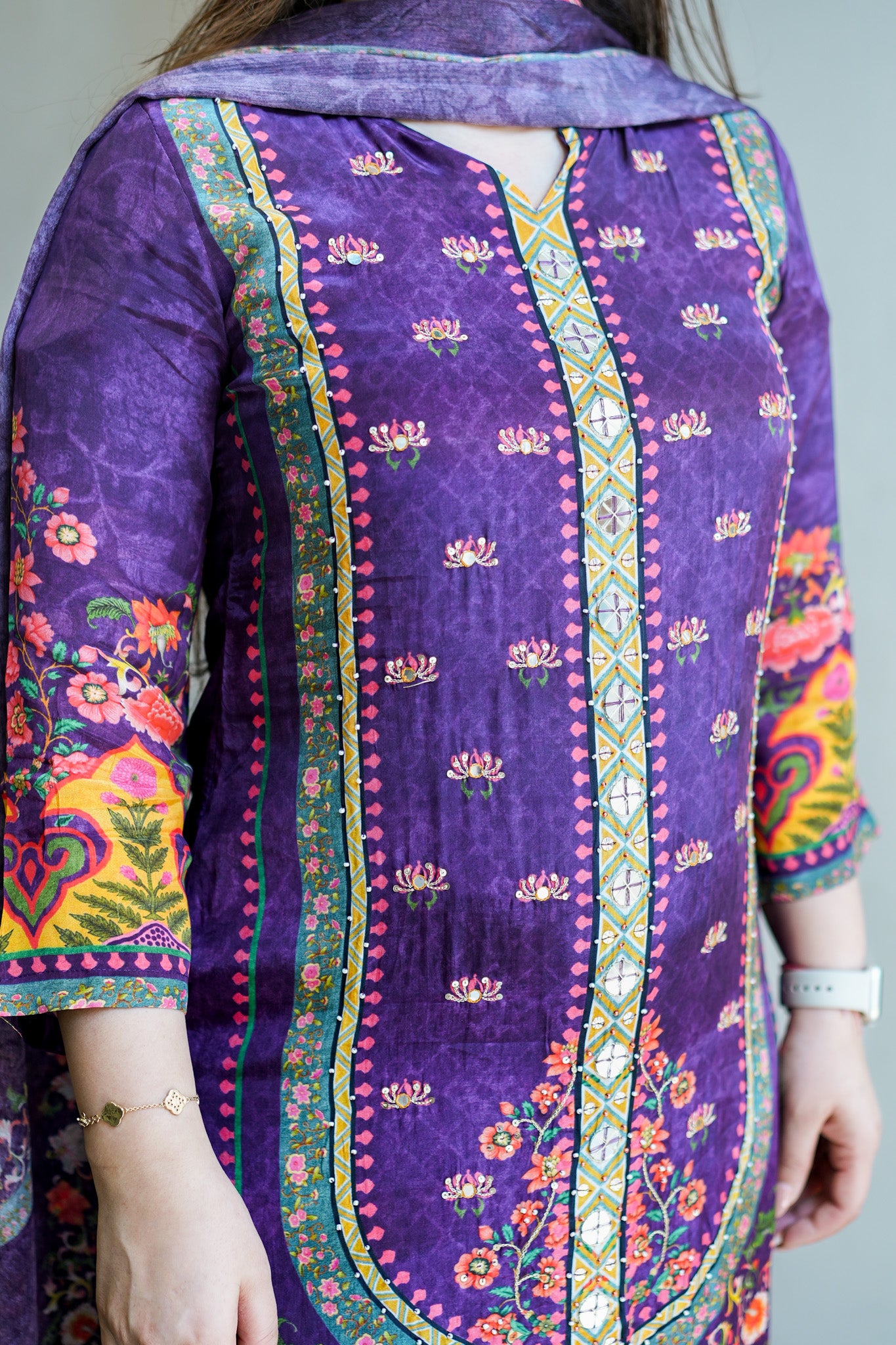 Sohna Floral Printed Suit Set