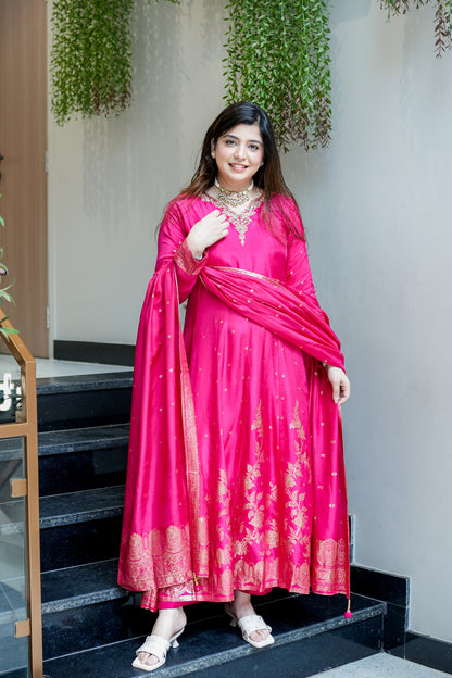 Noorani Embroidered Anarkali Suit Set