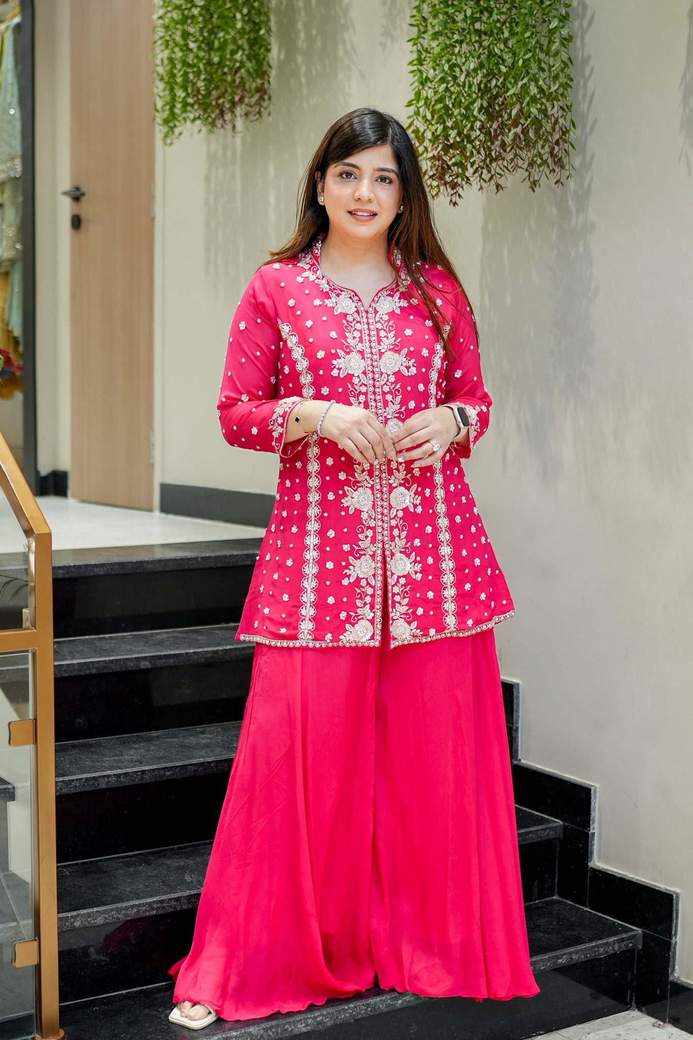 Anuga Hand Embroidered Set