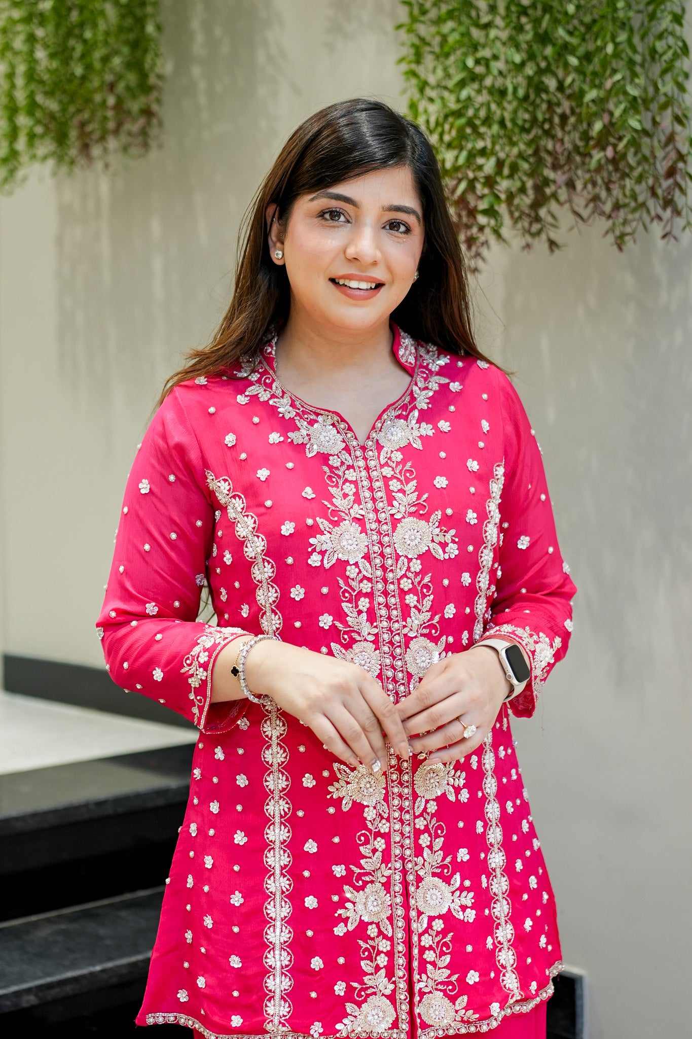 Anuga Hand Embroidered Set