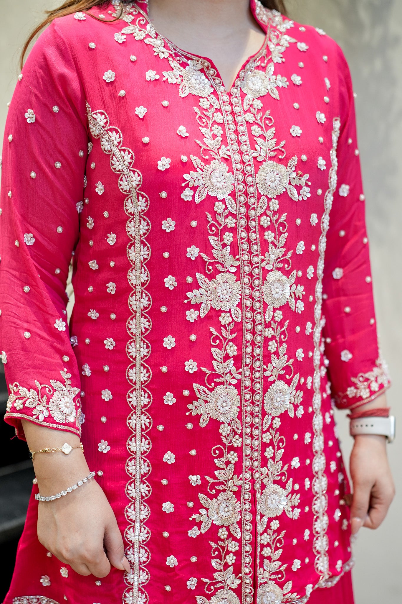 Anuga Hand Embroidered Set