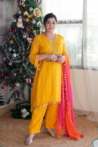 Inayat Yellow Suit With Pink Dupatta