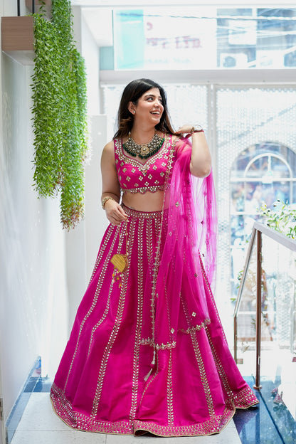 Maavi Mirror Detailing Lehenga