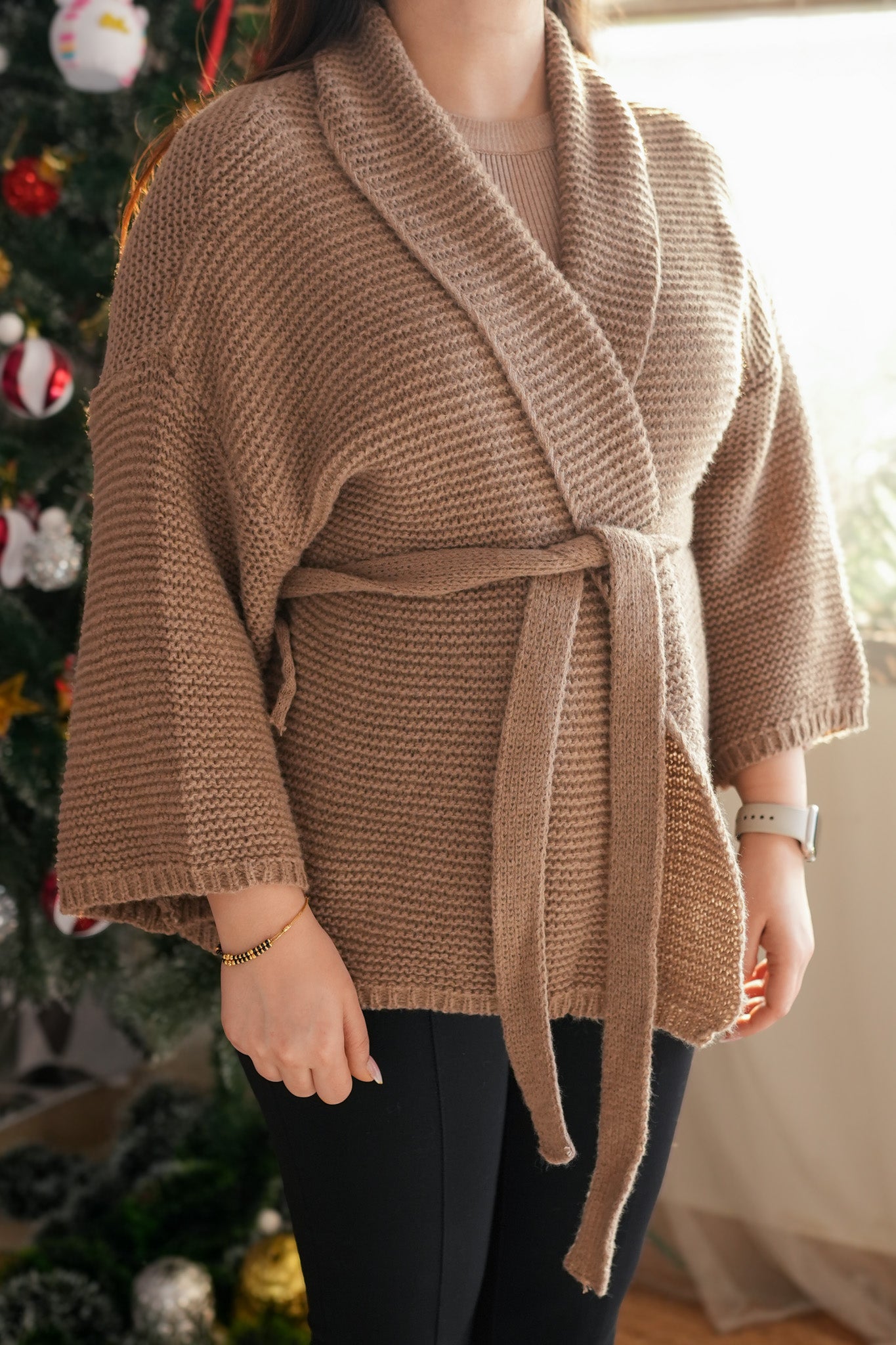 Champel Woollen Cardigan With Belt