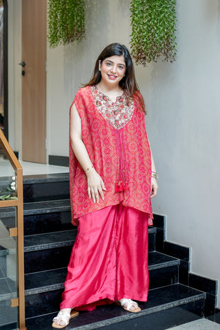 Hania Bandhani Print Cordset With Embroidery Detailing