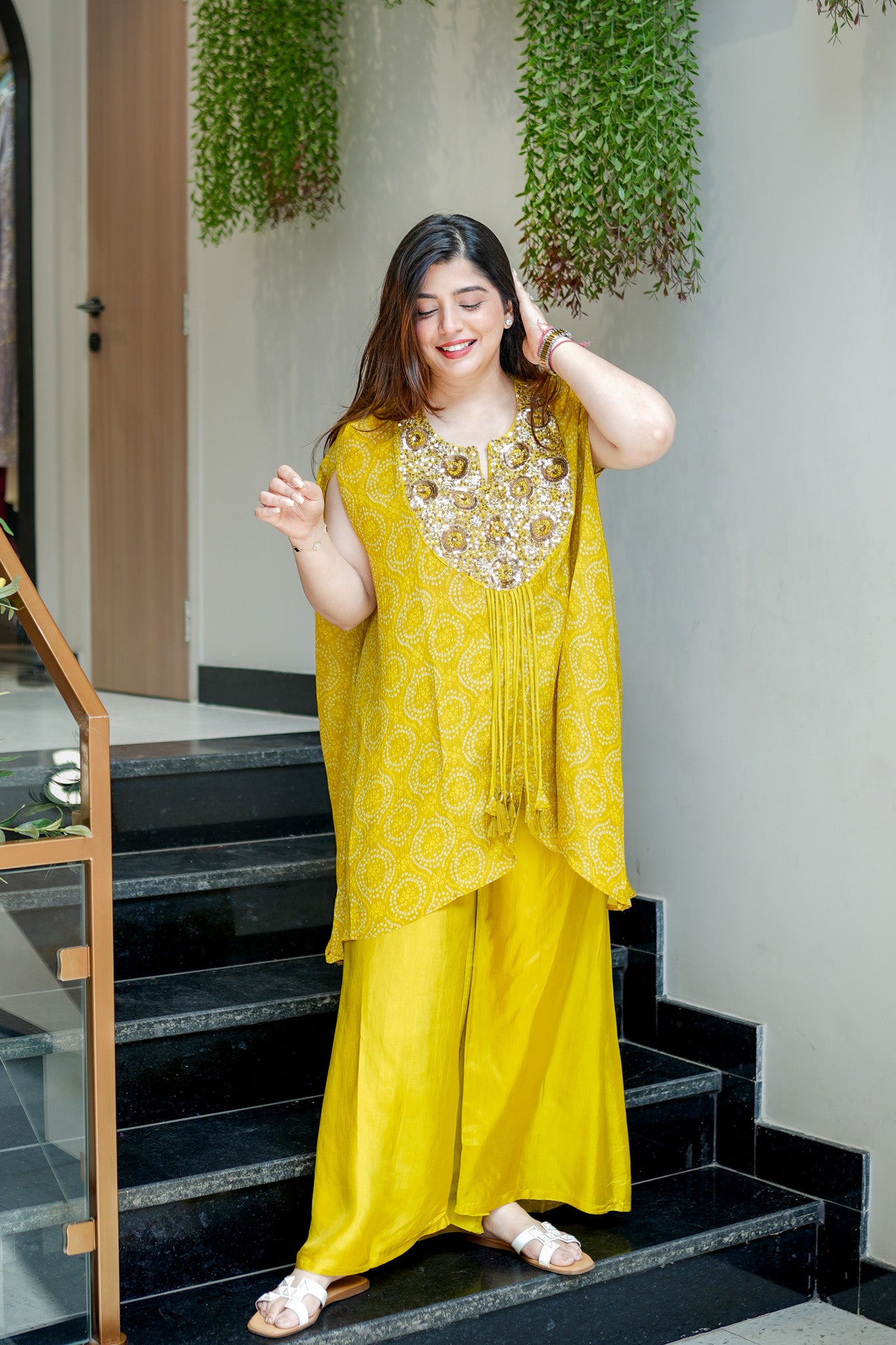 Hania Bandhani Print Cordset With Embroidery Detailing