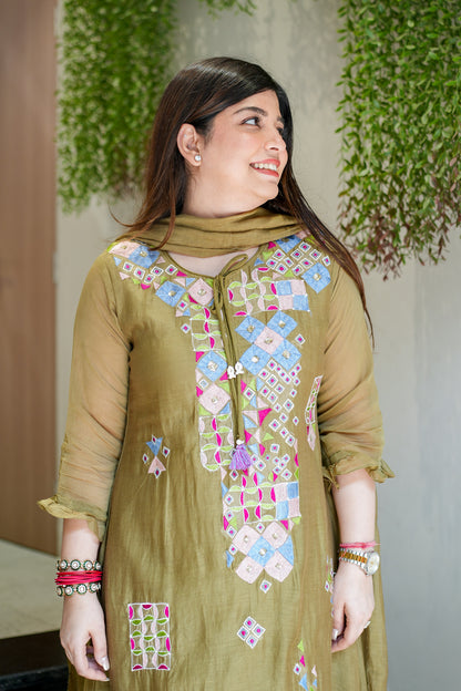 Naira Embroidered Silk Suit