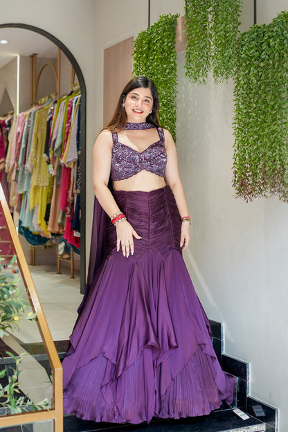 Veyona Embroidered Fish Cut Lehenga