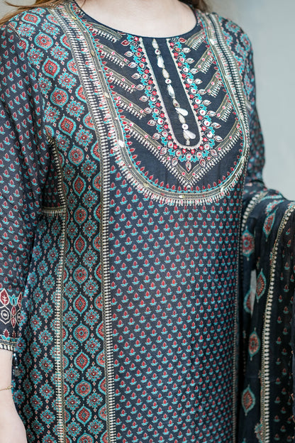 Aarini Digital Printed Suit Set