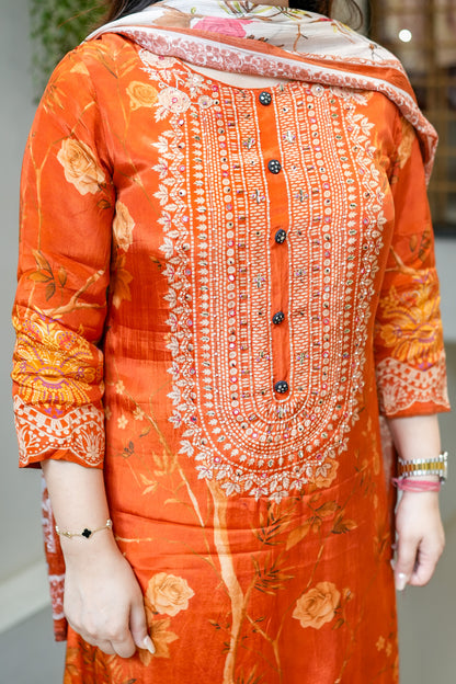 Lavya Digital Printed Suit Set