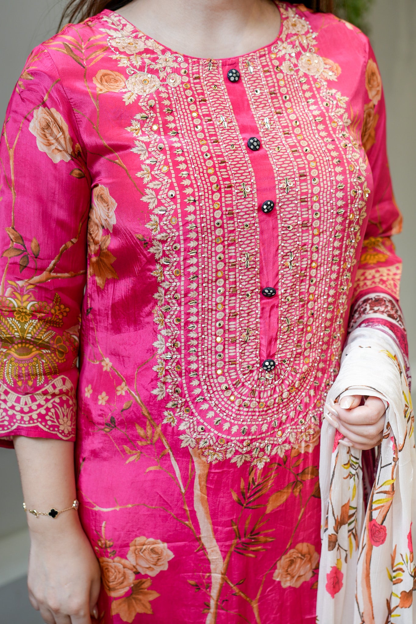 Lavya Digital Printed Suit Set