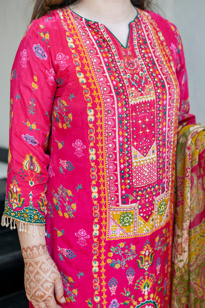 Rajanya Printed Suit Set