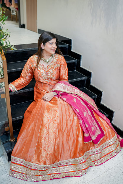 Darvini Voluminous Banarsi Anarkali