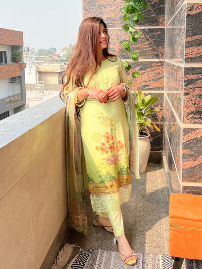 Nari Green Printed Suit Set