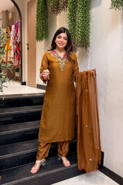 Tavira Floral Embroidered Suit Set