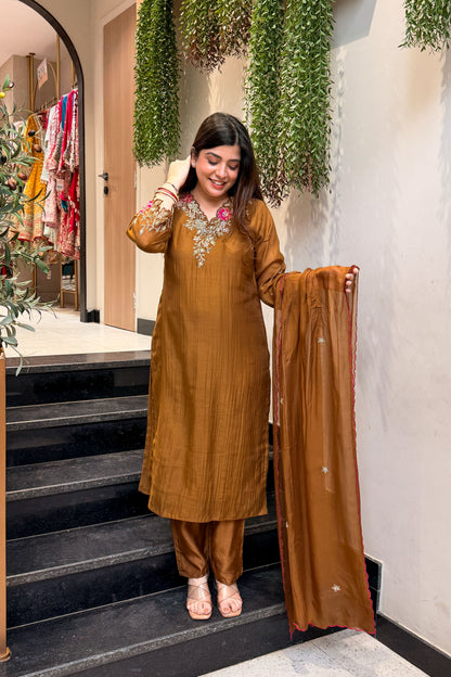 Tavira Floral Embroidered Suit Set