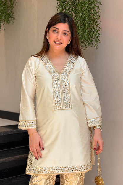 Nivika Mirror Embroidered Co ord Set