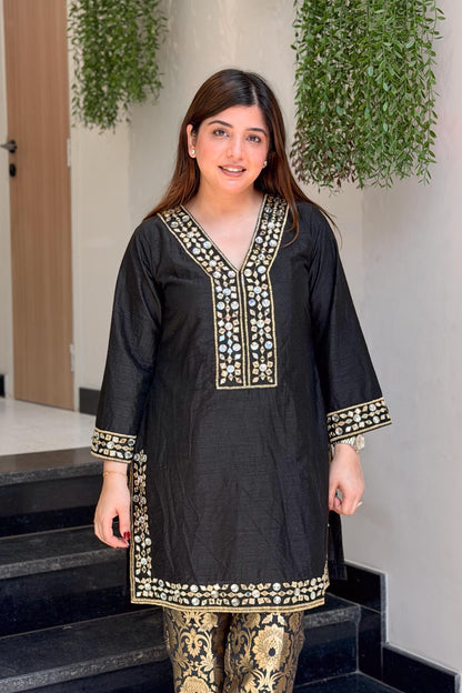 Nivika Mirror Embroidered Co ord Set