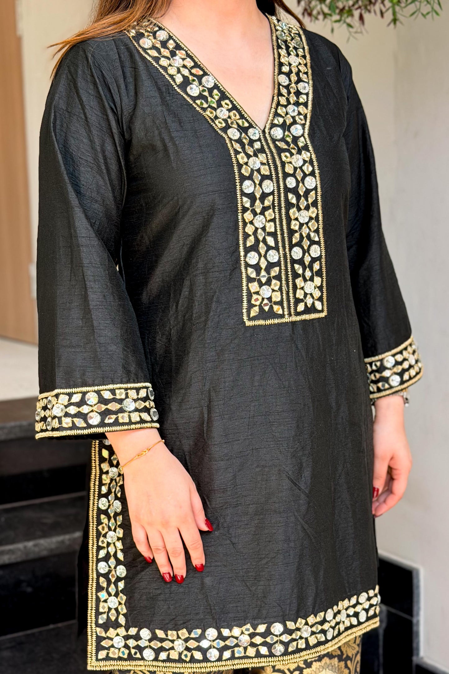 Nivika Mirror Embroidered Co ord Set