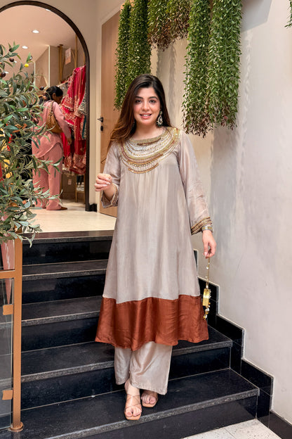 Divaya Embroidered Co ord Set