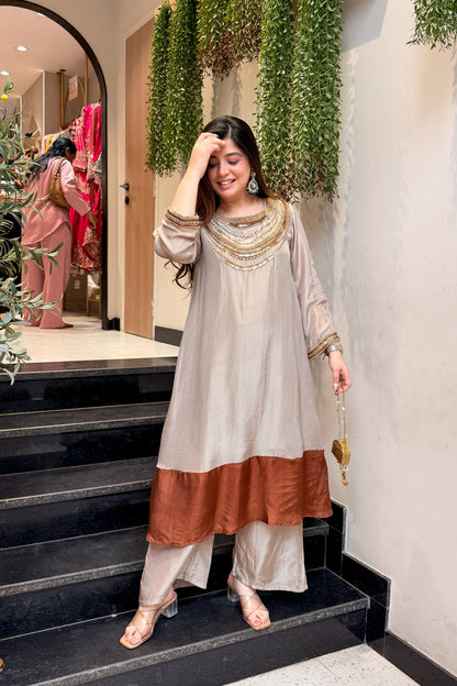 Divaya Embroidered Co ord Set
