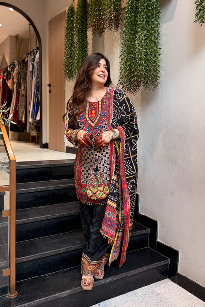 Faiza Black Printed Suit Set