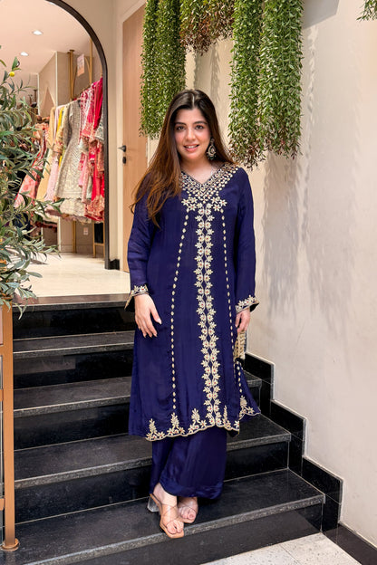 Arishfa Embroidered Co ord Set with Potli