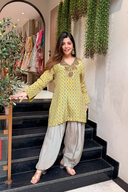 Shriya Printed Cord Set