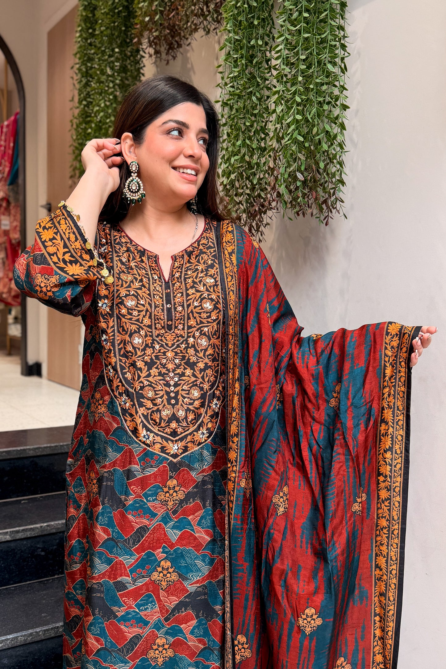 Nayara Floral Printed Long Suit Set