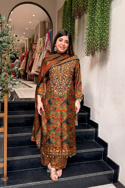 Nayara Floral Printed Long Suit Set