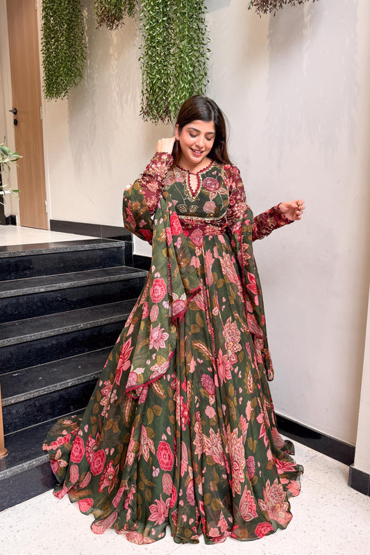 Avisha Floral Embroidered Voluminous Anarkali