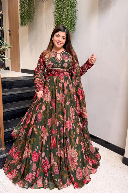 Avisha Floral Embroidered Voluminous Anarkali
