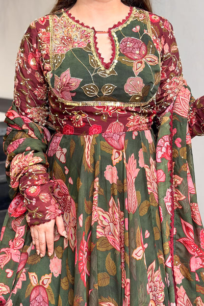 Avisha Floral Embroidered Voluminous Anarkali