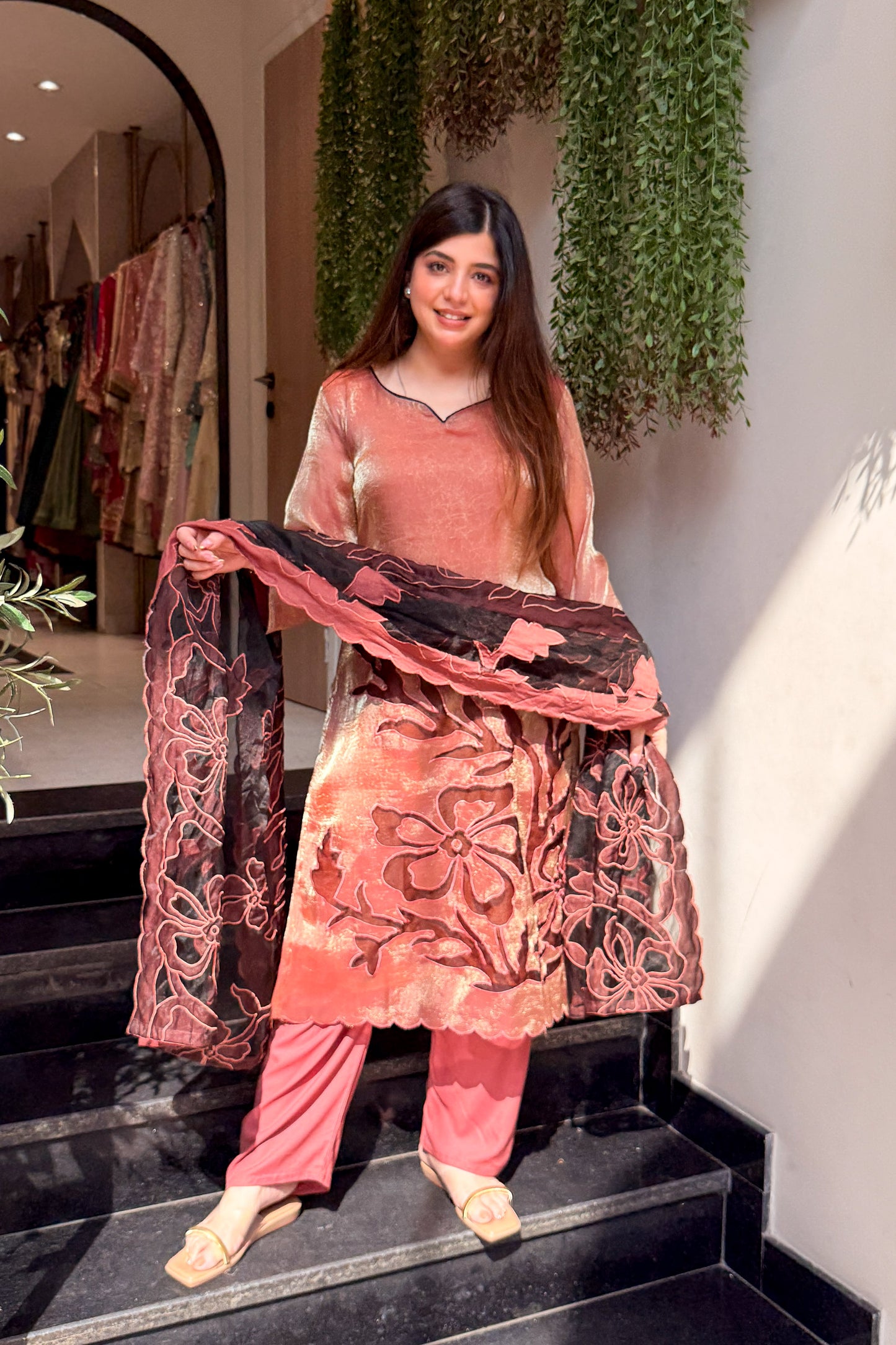 Hania Cutwork Tissue Suit Set