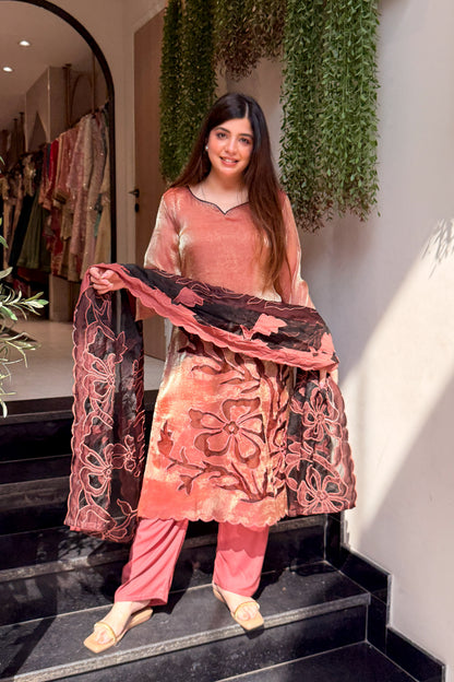 Hania Cutwork Tissue Suit Set