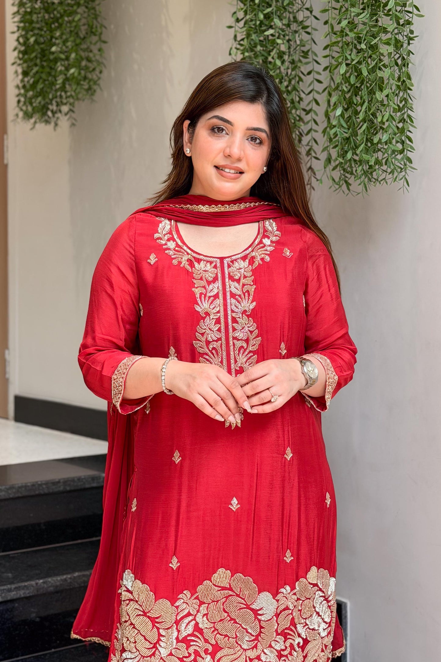Viyona Embroidered Suit Set