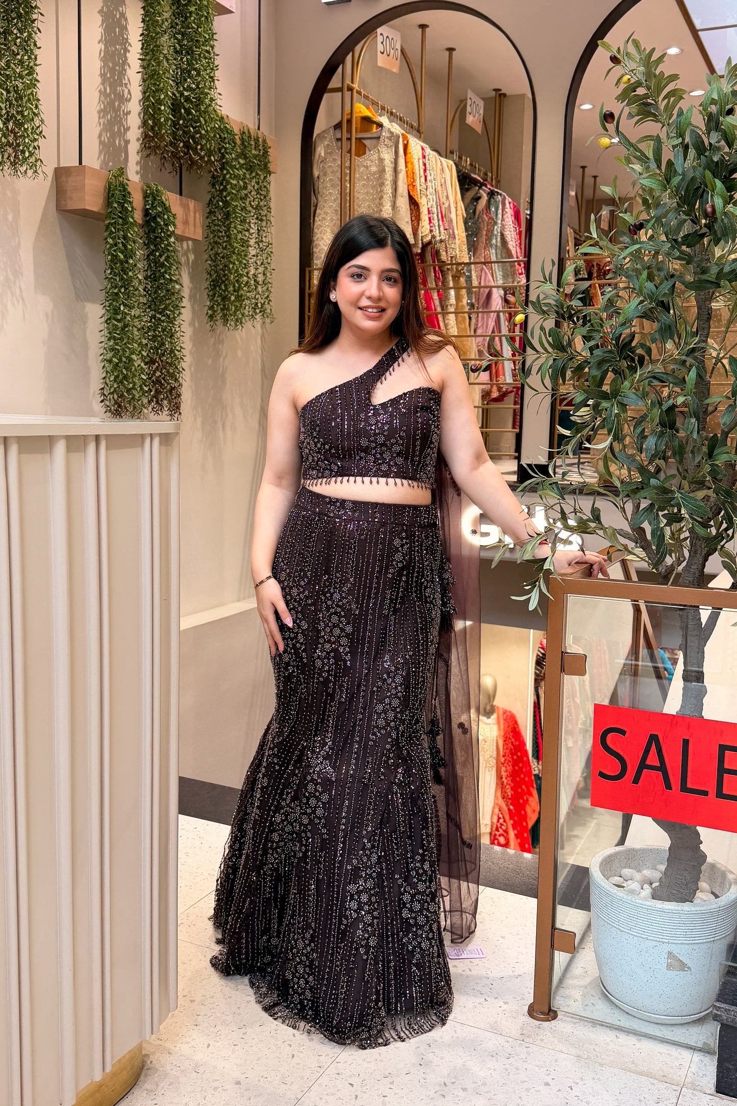 Yashika Hand Embroidered Fish Cut Lehenga