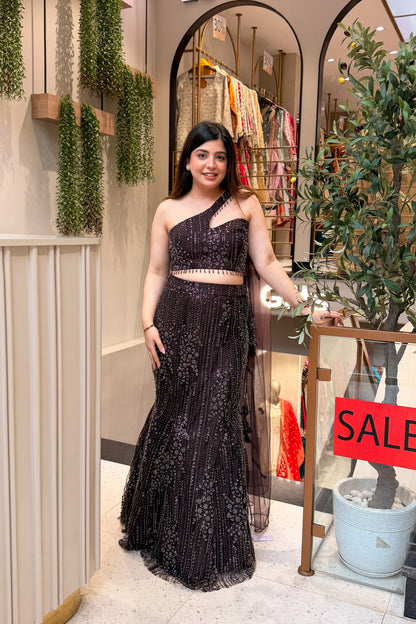 Yashika Hand Embroidered Fish Cut Lehenga