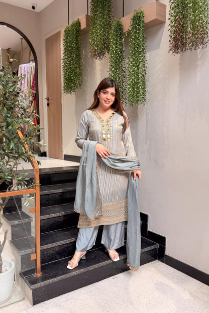 Suhira Mirror Detailing Suit Set