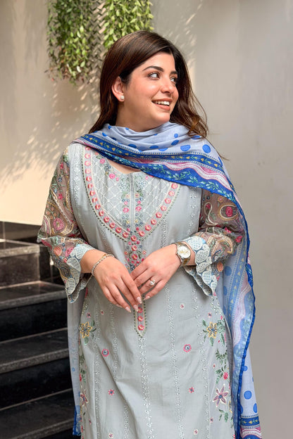 Sabeeka Pakistani Embroidered Suit Set