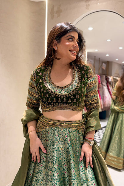 Navrooh Hand Embroidered Lehenga