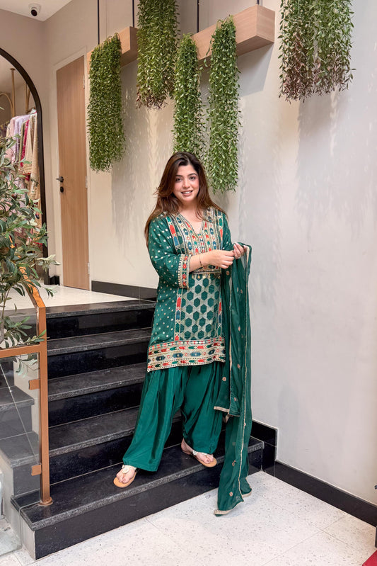 Ramini Embroidered Suit Set