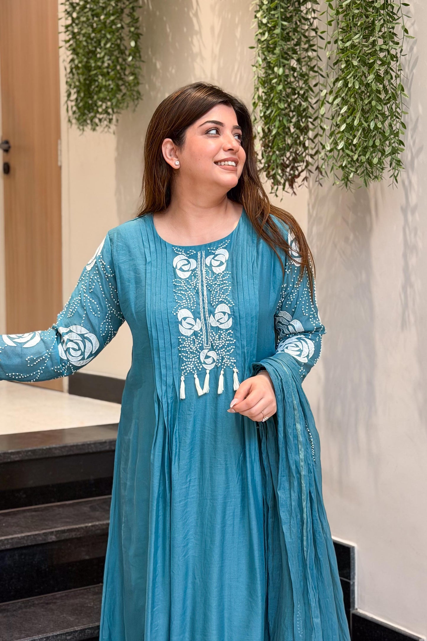 Rishita Thread Embroidered Suit Set