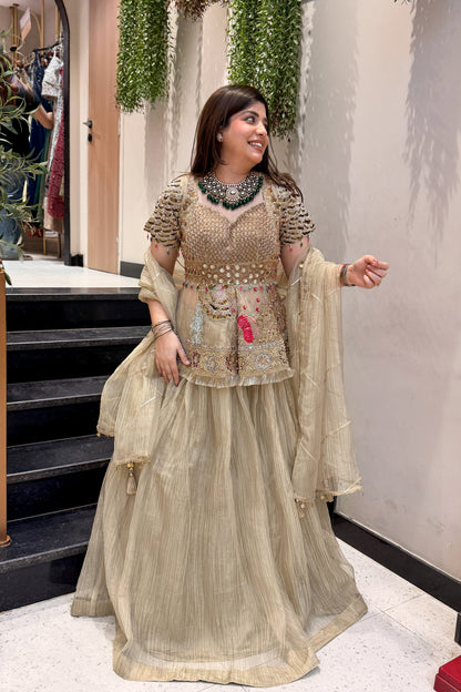 Kairavi Hand Embroidered Lehenga