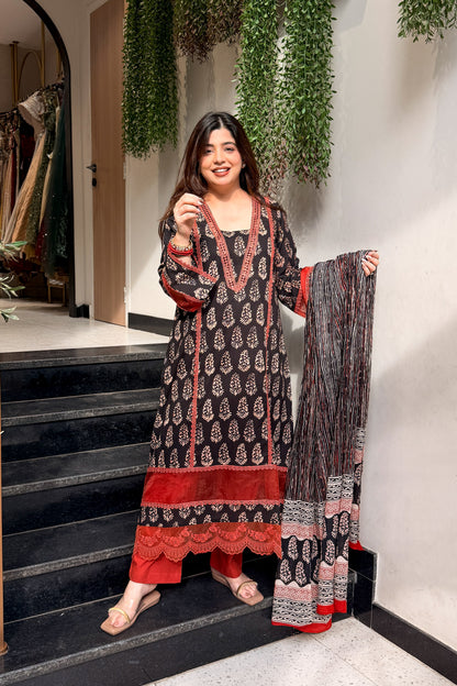 Pravita Floral Lace Work Suit Set