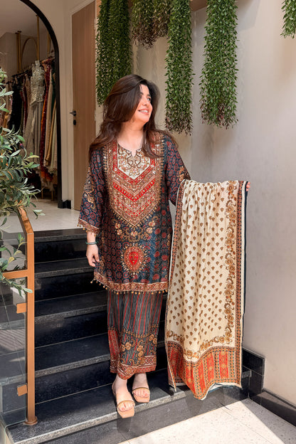Saavya Printed Embroidered Suit Set