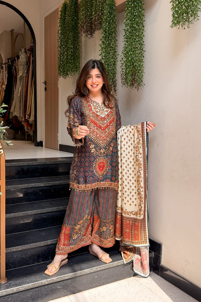 Saavya Printed Embroidered Suit Set