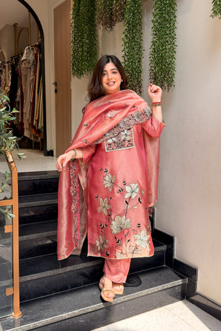 Advira Floral Embroidered Suit Set
